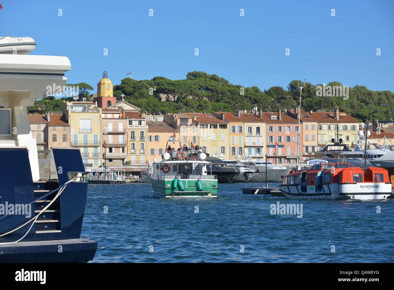 The luxury yachts of St Tropez Stock Photo - Alamy