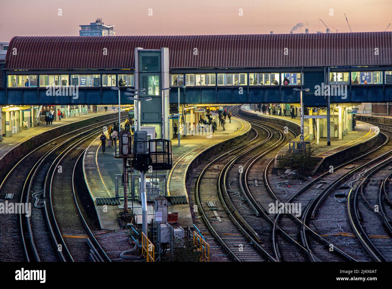 Early norning - deserted Clapham Junction station platforms during the COVID pandemic 2022 Stock Photo
