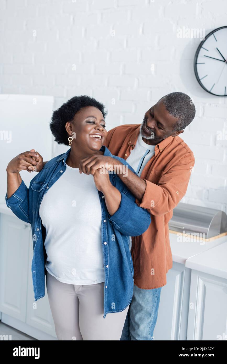 African american senior man holding hi-res stock photography and images ...