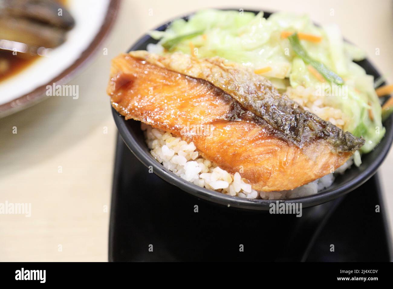 Salmon teriyaki bowl hi-res stock photography and images - Alamy