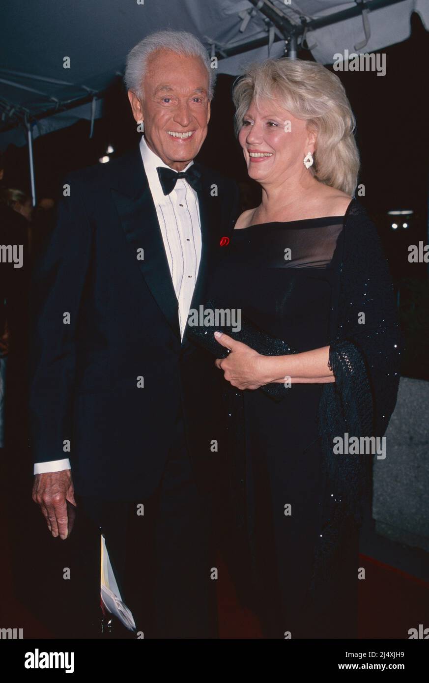 Bob Barker and girlfriend Nancy attend the 29th Annual Daytime(02)