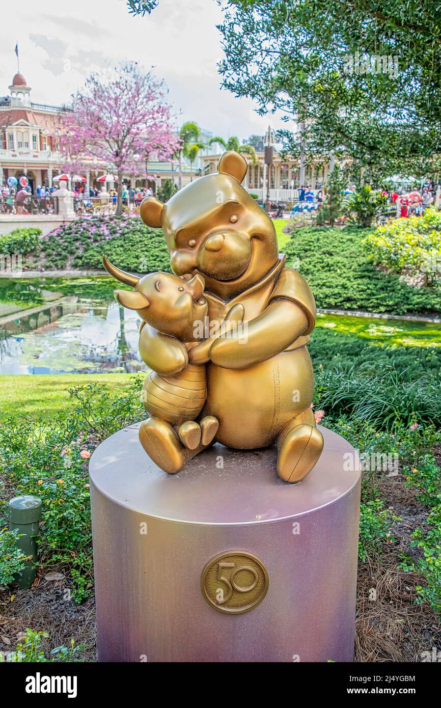 Winnie the Pooh and Piglet Gold Statue 50th Anniversary Disney Magic