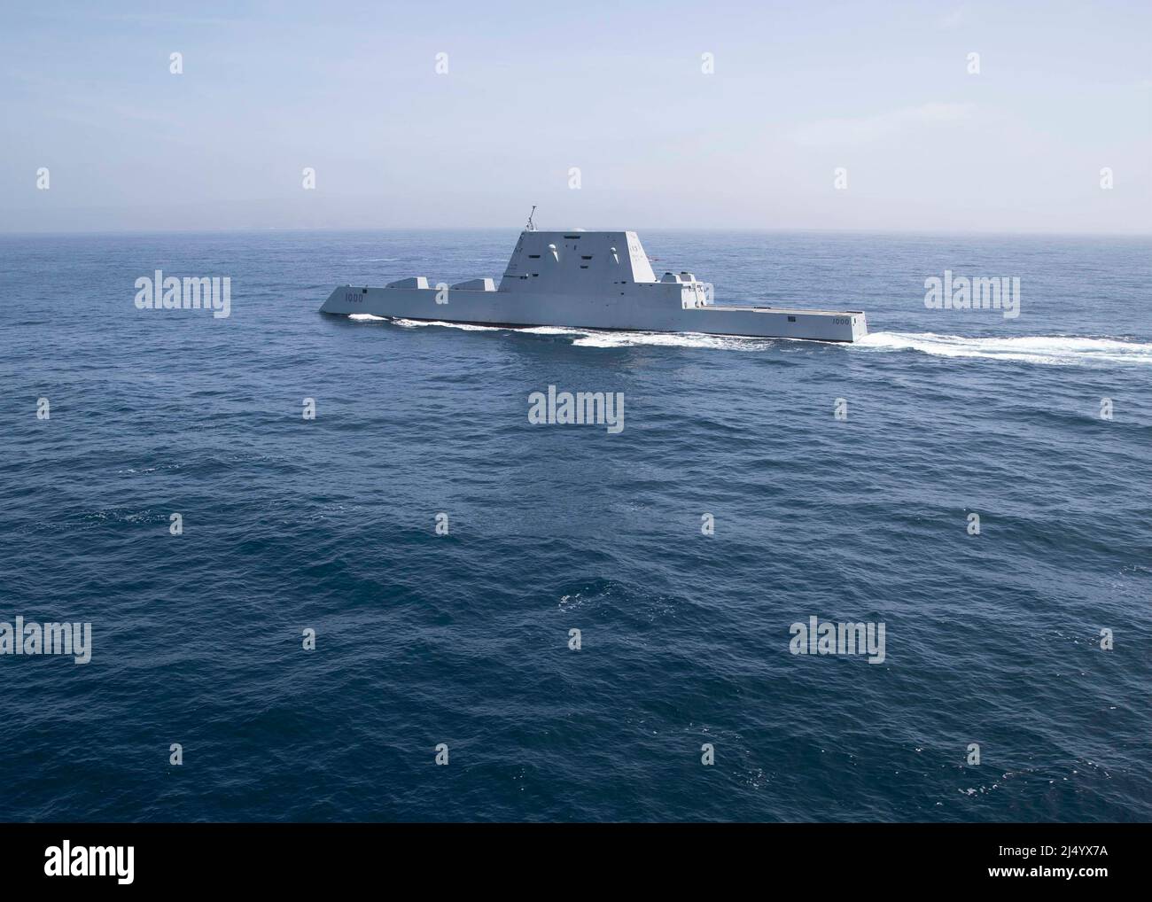 Pacific Ocean, United States. 13 April, 2022. The U.S. Navy Zumwalt-class guided-missile destroyer USS Zumwalt underway conducting routine operations April 13, 2022 in the Pacific Ocean.  Credit: MC2 Malcolm Kelley/Planetpix/Alamy Live News Stock Photo