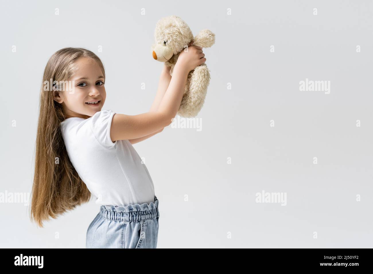 Cute adorable smiling girl hi-res stock photography and images - Alamy