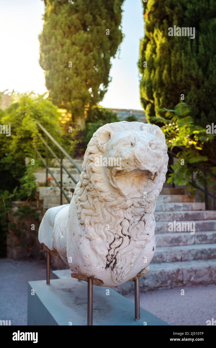 Sculpture of a lion in the archaeological museum in the old town of Rhodes, Greece Stock Photo