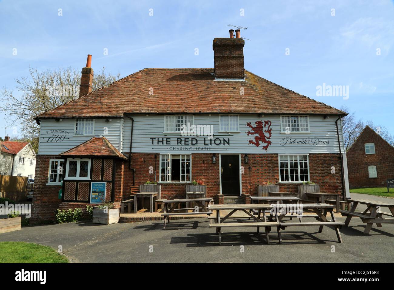 Charing heath road hires stock photography and images Alamy