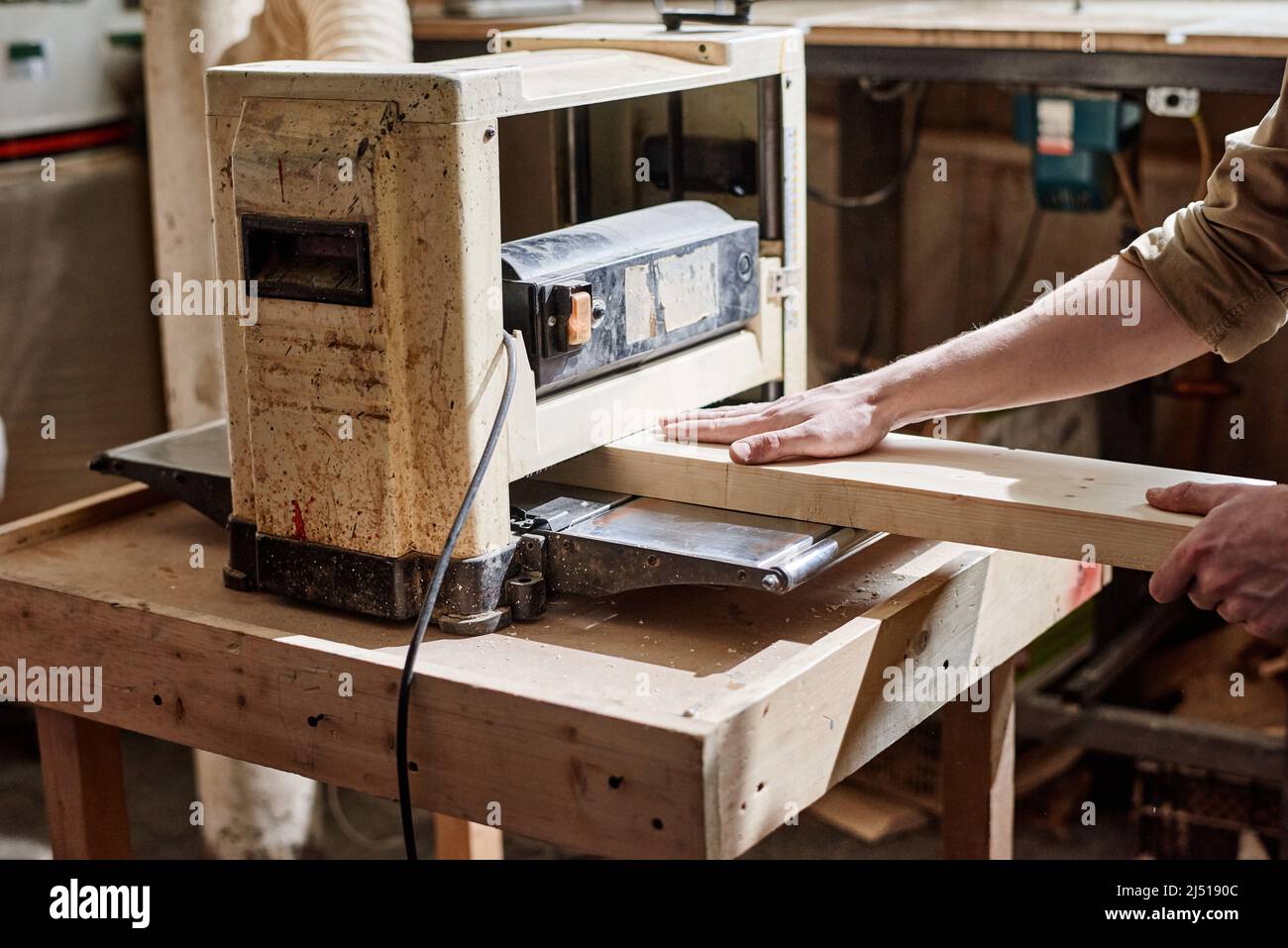 Carpentry thickness planer hi res stock photography and images Alamy