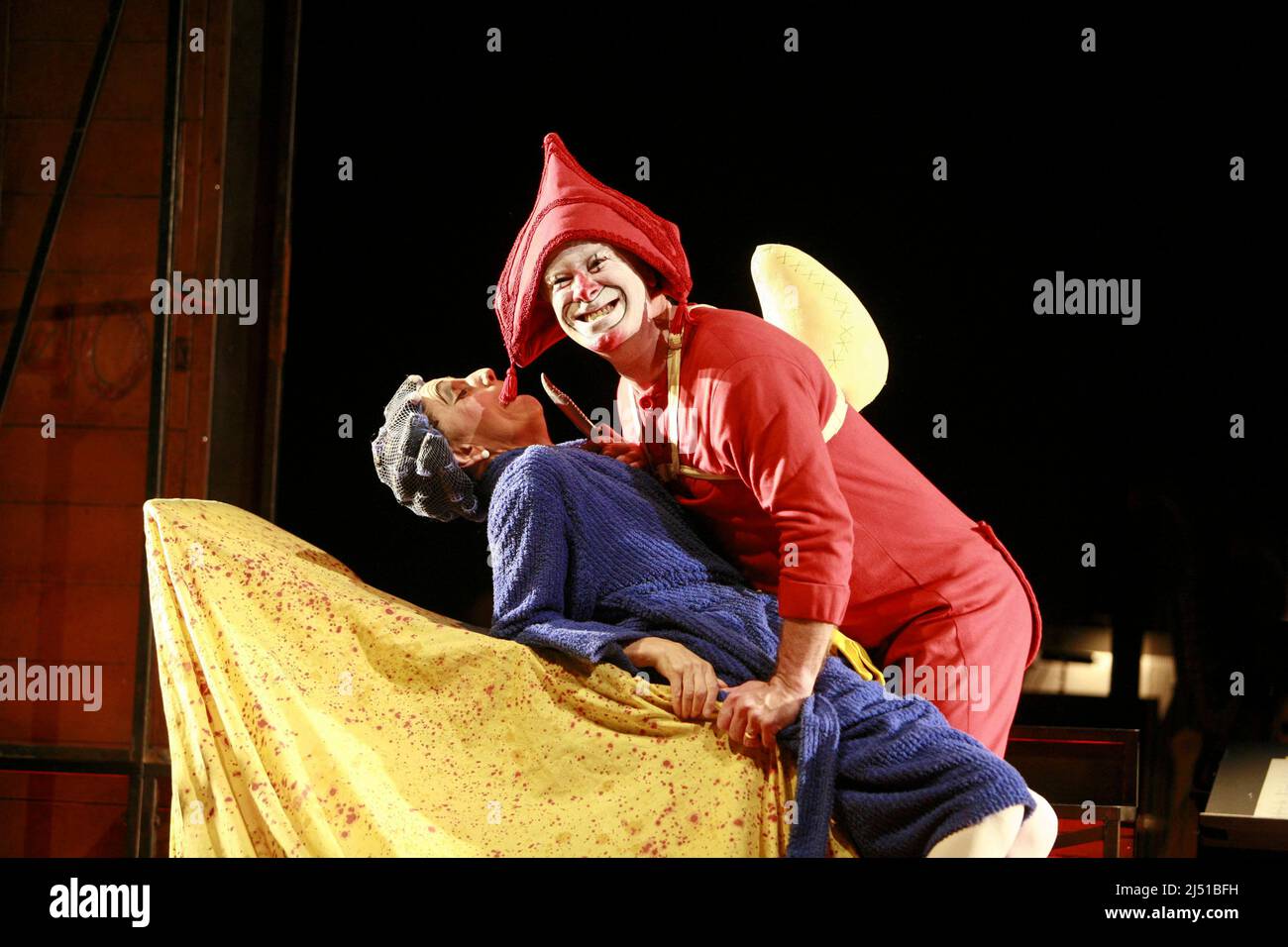 Punch kills Judy Carol Rowlands (Judy), Gwion Thomas (Punch) in PUNCH AND JUDY at the Linbury