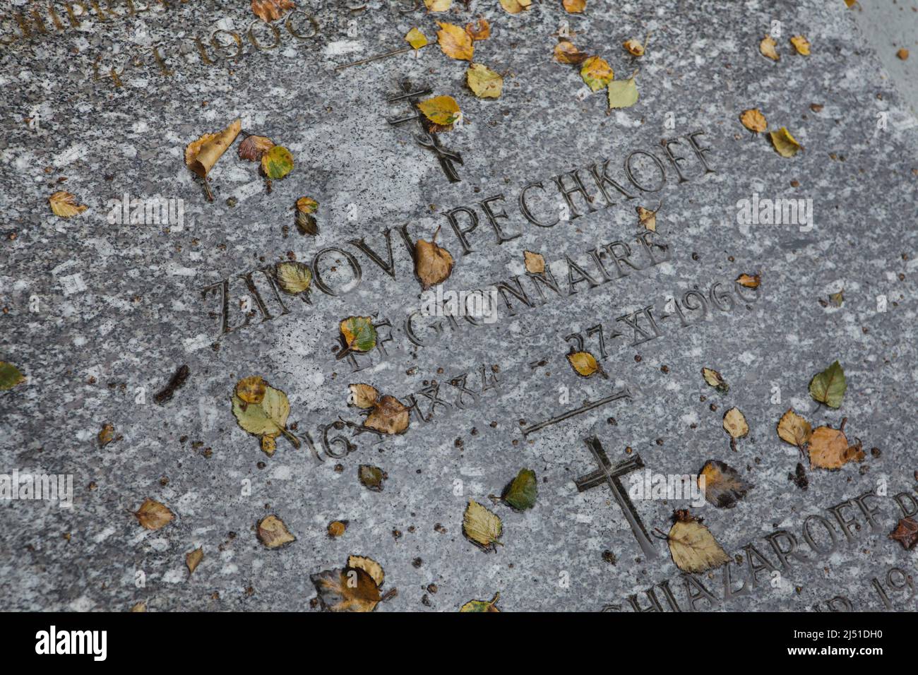 Grave of Russian-born French general and diplomat Zinovy Peshkov (Zinovi Pechkoff) beside the graves of Russian officers served in the French Army at the Russian Cemetery in Sainte-Geneviève-des-Bois (Cimetière russe de Sainte-Geneviève-des-Bois) near Paris, France. Stock Photo