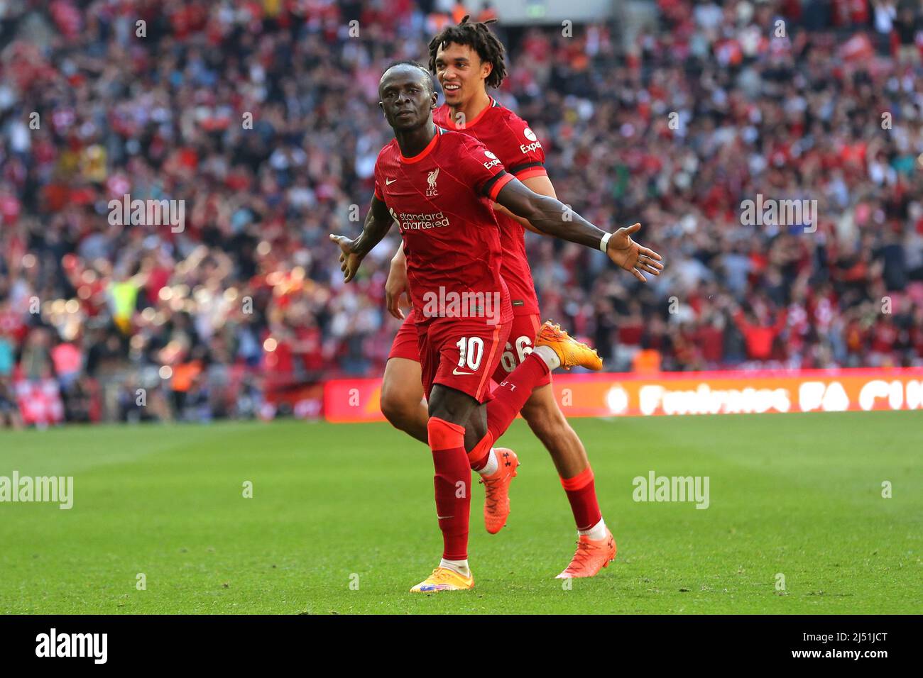 Sadio Mane Celebrate 2022 Hi-res Stock Photography And Images - Alamy