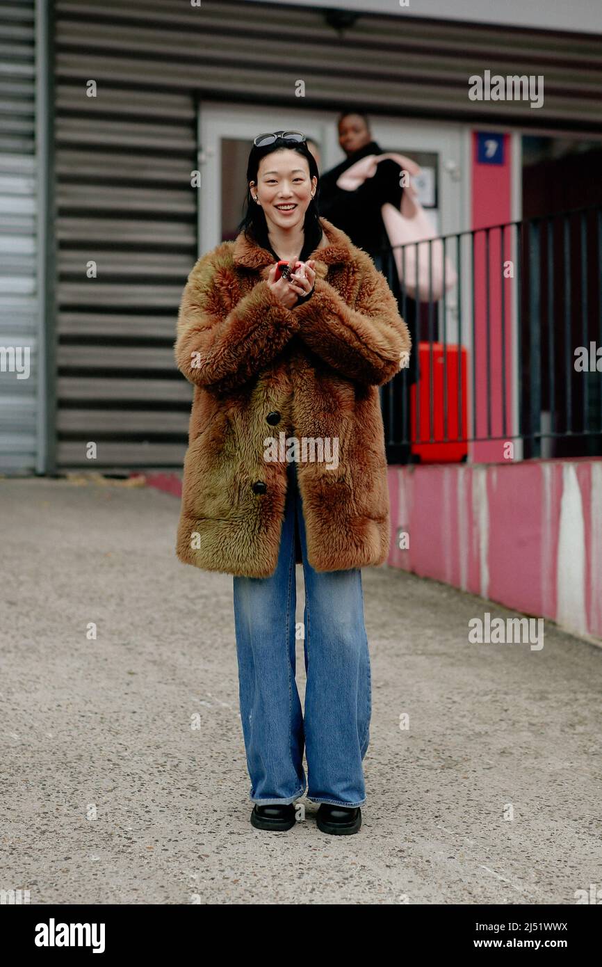 Street style, model Sora Choi after Coperni Fall-Winter 2022-2023