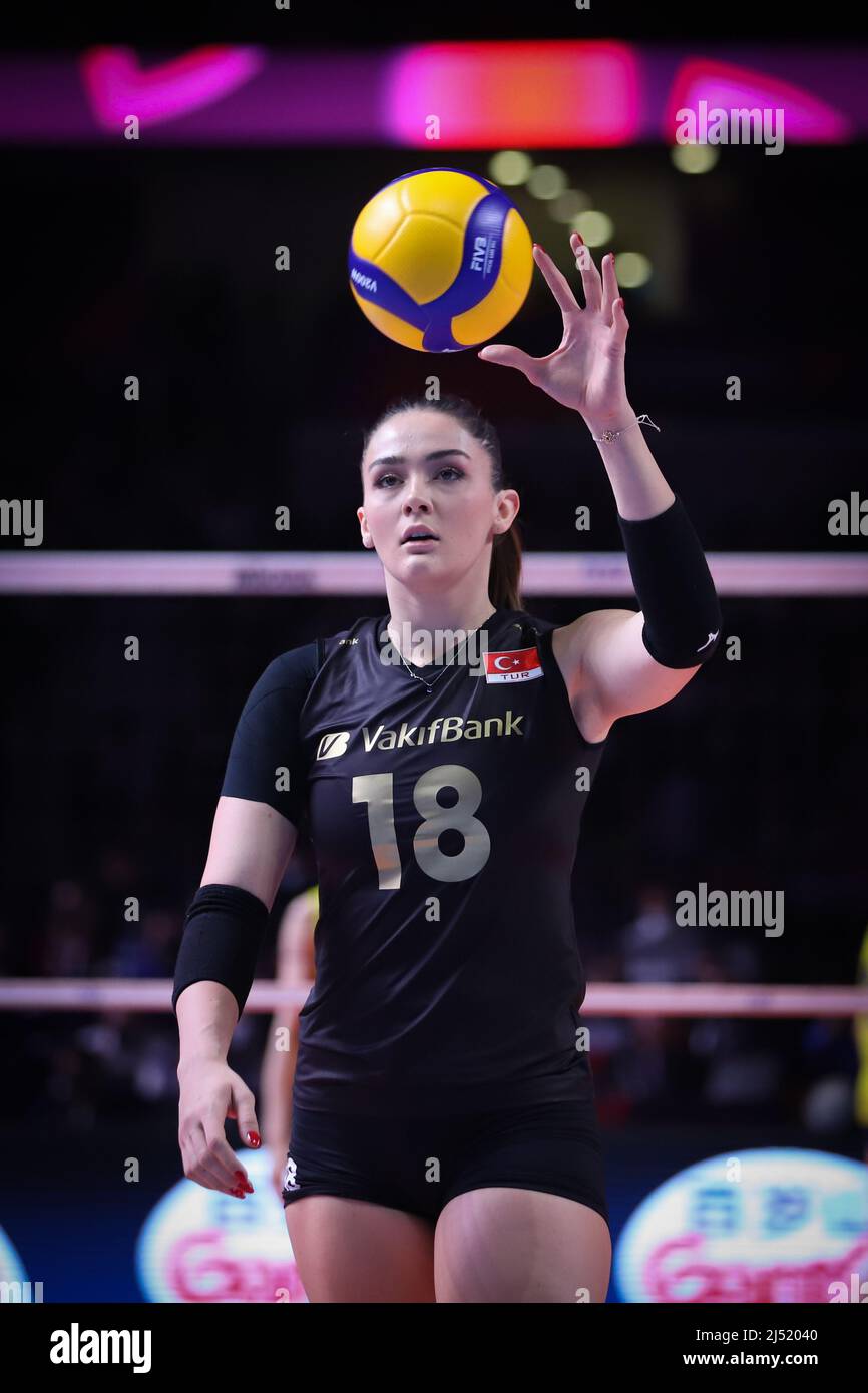ANKARA, TURKEY - DECEMBER 18, 2021: Zehra Gunes in Fenerbahce Opet vs  Vakifbank Semifinal match of FIVB Volleyball Womens Club World Championship  Stock Photo - Alamy
