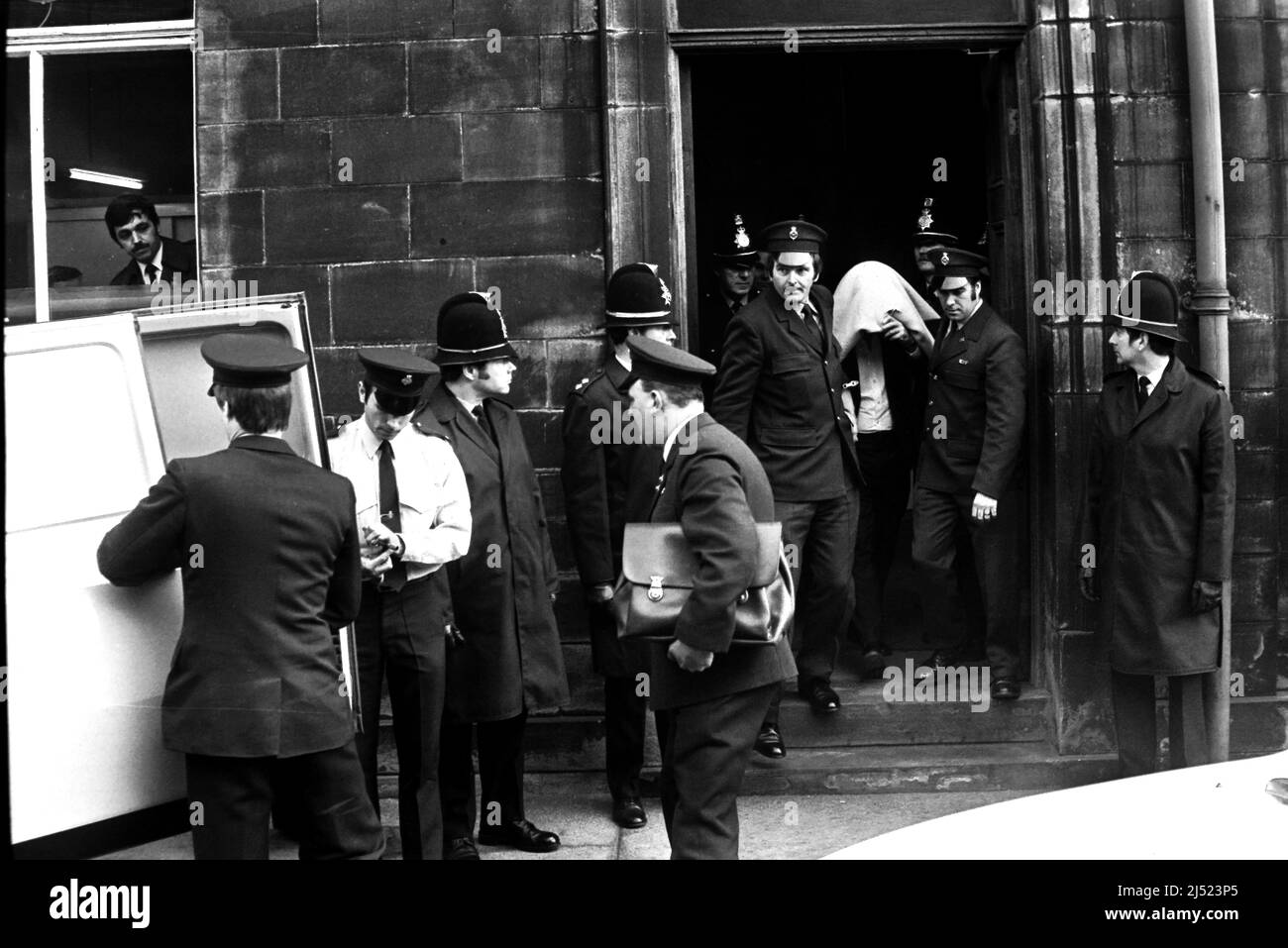 The Ripper Files Yorkshire ripper in dewsbury court hi-res stock photography and images ...