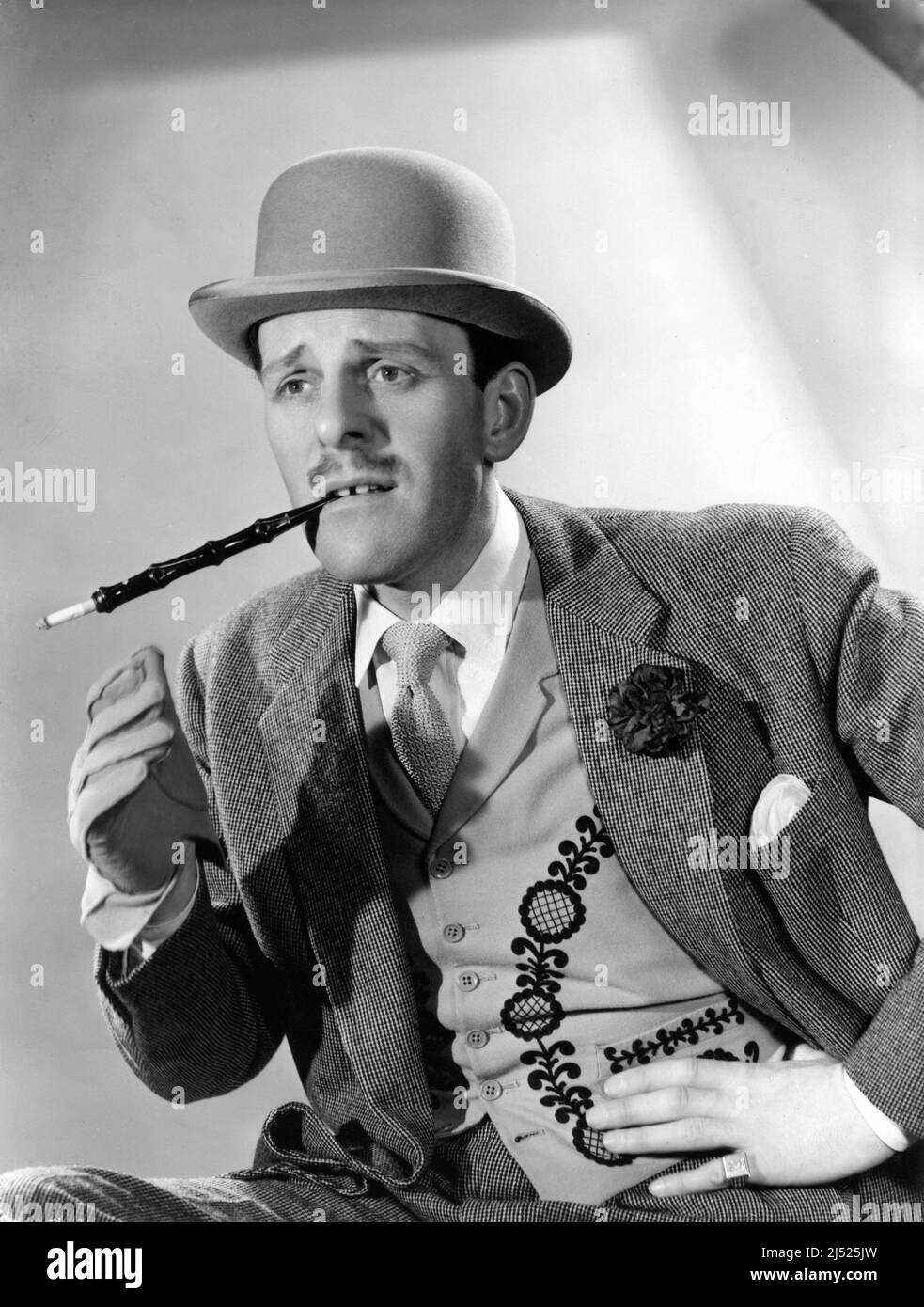 TERRY-THOMAS Publicity Portrait by PETER NORTH circa 1948 when