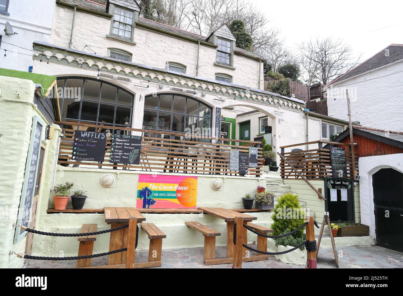 The Harbour Greenhouse restaurant and bar in the Cornish fishing