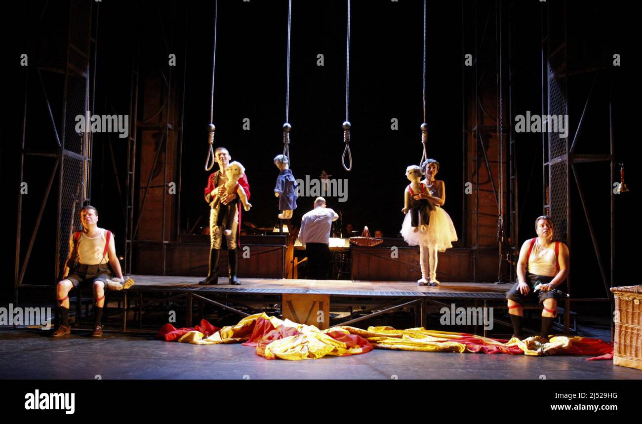 lr Peter Hoare (Lawyer), Jeremy Huw Williams (Choregos / Jack Ketch