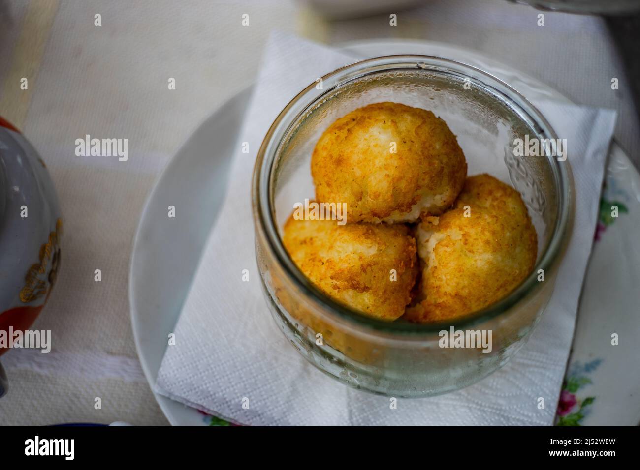 Elarji ball hires stock photography and images Alamy