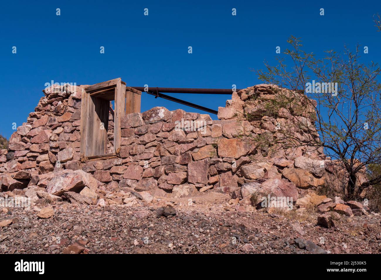 Store ruins, Victoria Mine, Victoria Mine Trail, Organ Pipe Cactus National Monument, Arizona. Stock Photo