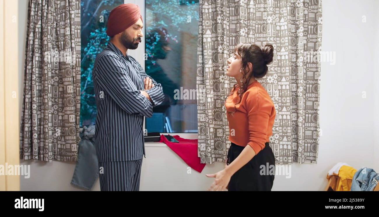 GALWAKDI, from left Tarsem Jassar, Wamiqa Gabbi, 2022. © Omjee