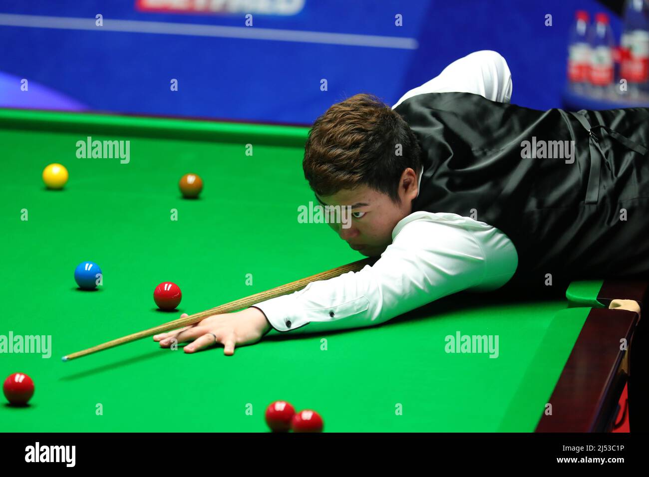Chris wakelin snooker hi-res stock photography and images