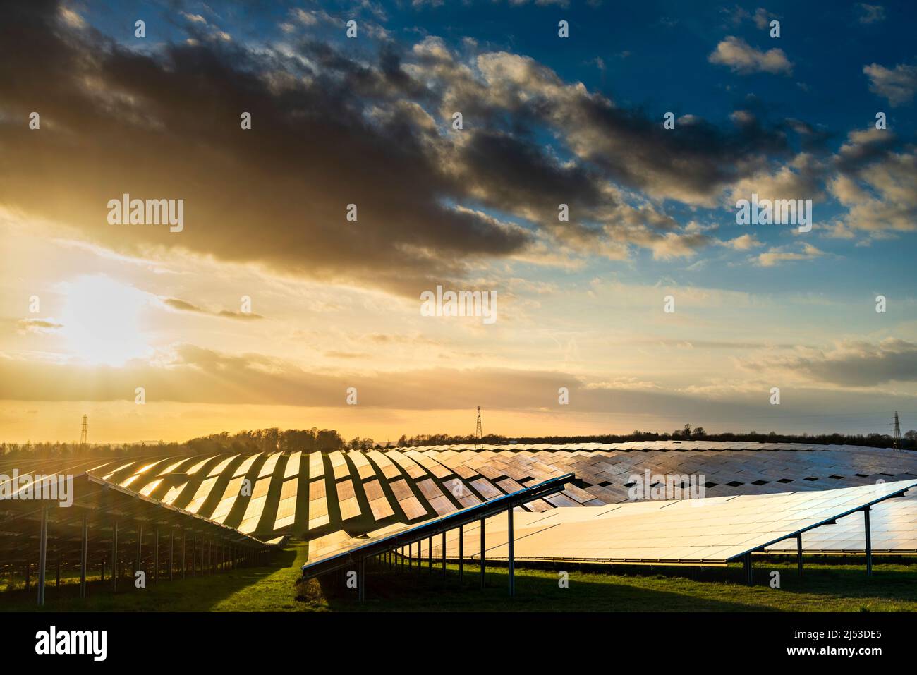 Solar panels sunshine sky rays hi-res stock photography and images - Alamy - South Facing Eco Friendly Condos
