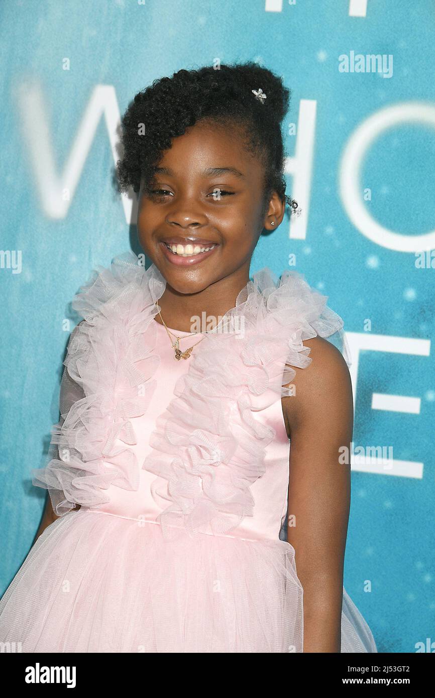 New York New York USA 19 04 2022 Actor In The Show Annelle Olaleye New York New York Usa 19042022 Actor In The Show Annelle Olaleye Attends Showtimes New Drama Series The Man Who Fell To Earth Premiere On April 19 2022 At Moma In New York New York Usa Robin Platzer Twin Images Sipa Usa 2J53GT2 