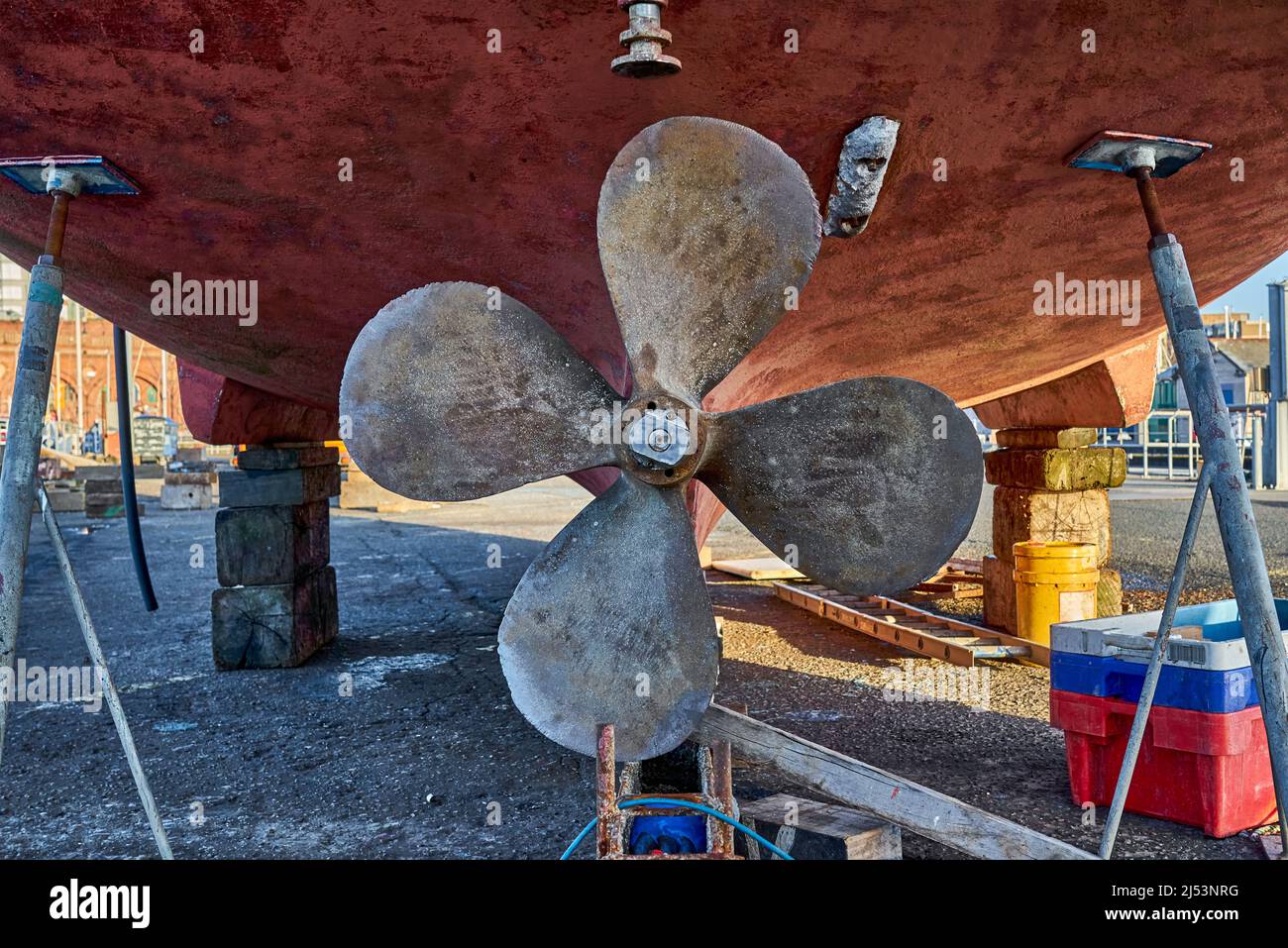 Brass propeller hires stock photography and images Alamy