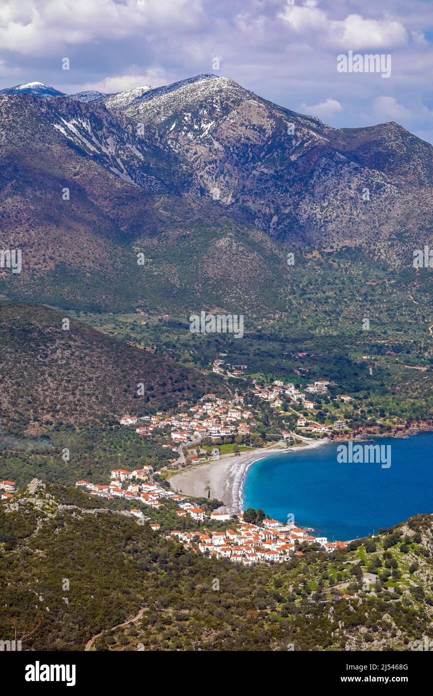 The isolated village of Kyparissi, Peloponnese, Greece Stock Photo Alamy