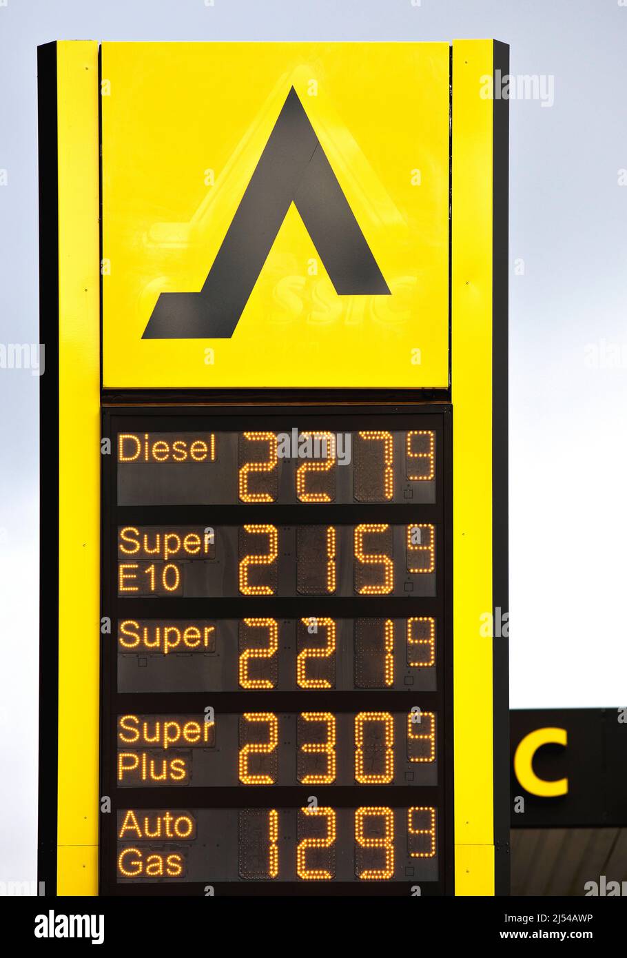 scoreboard at a gas stallion, fuel at high price, Germany Stock Photo