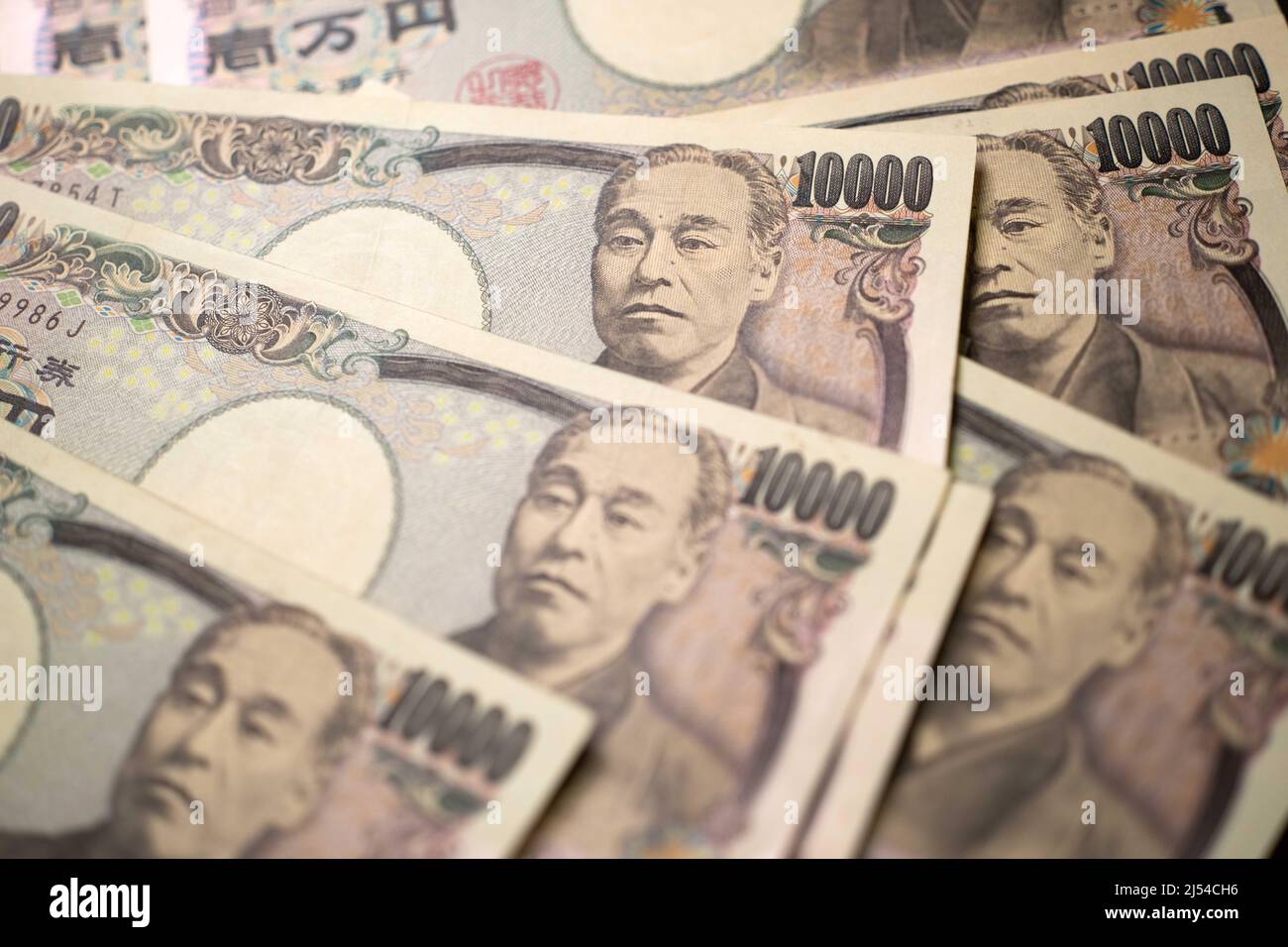 Tokyo. 20th Apr, 2022. Photo taken on April 20, 2022 shows the Japanese yen in Tokyo, Japan. The Japanese yen has weakened markedly this year as major central banks in Europe and the United States have shifted monetary policies. Credit: Zhang Xiaoyu/Xinhua/Alamy Live News Stock Photo