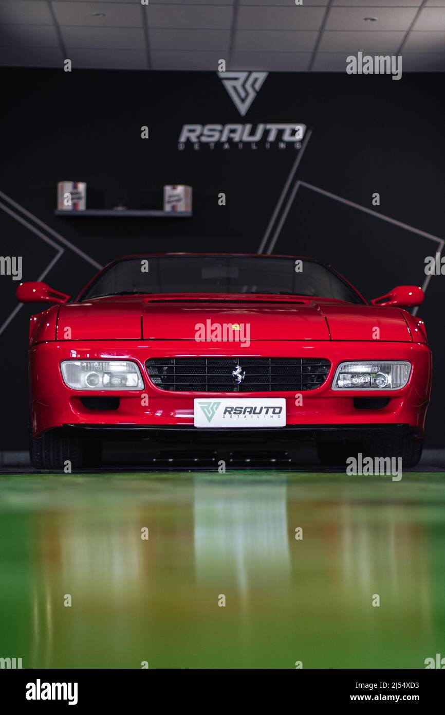 Ferrari 512 TR Stock Photo - Alamy