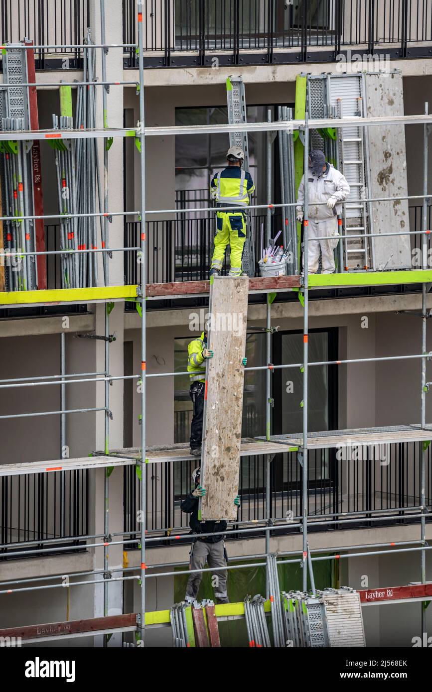 Construction site, scaffolding, dismantling of scaffolding on a ...
