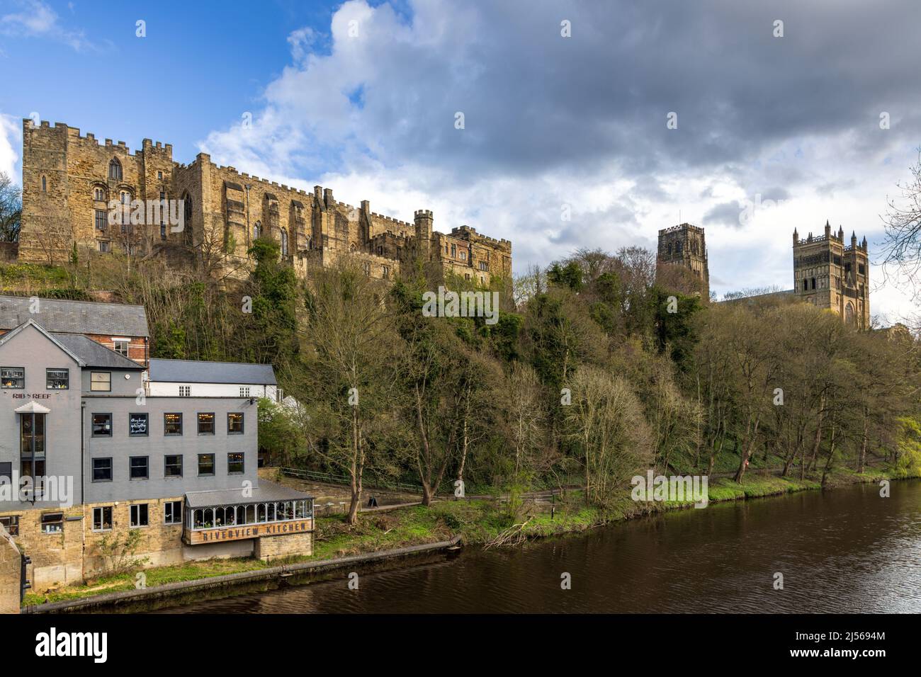 Durham Castle and Cathedral from the River Wear, County Durham, England, Uk Stock Photo
