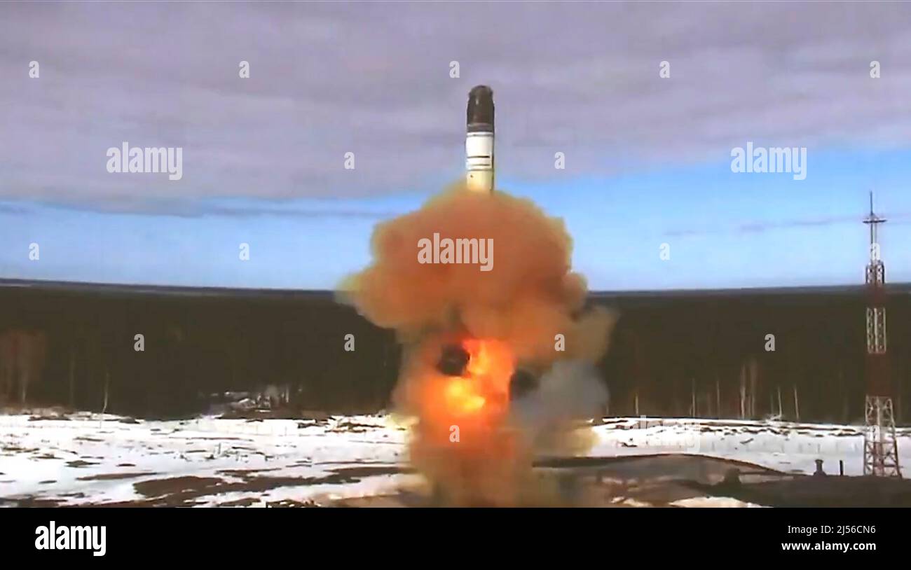 Mirny, Arkhangelsk Oblast, Russia. 20th Apr, 2022. An RS-28 Sarmat intercontinental ballistic missile blasts off during a test launch from the Plesetsk Cosmodrome. Credit: Russian Defence Ministry/ZUMA Wire/Alamy Live News Stock Photo
