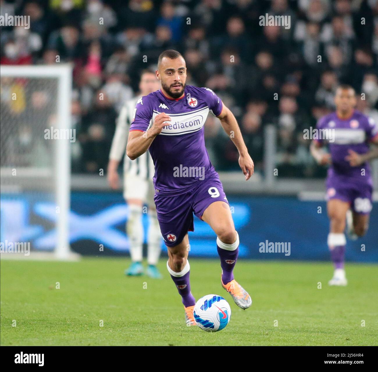 Turin, Italy. 20th Apr, 2022. Arthur Cabral of ACF Fiorentina during the Italian Cup, Coppa Italia, semi-finals 2nd leg football match between Juventus FC and ACF Fiorentina on April 20, 2022 at Allianz stadium in Turin, Italy Credit: Independent Photo Agency/Alamy Live News Stock Photo
