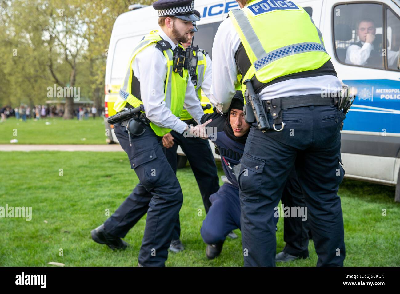 LONDON, APRIL 20 2022. Arrests made as thousands gather in London's Hyde Park to celebrate 4/20 otherwise known as World Weed Day,: The event is observed annually across the world by cannabis smokers in protest for the legalization of marijuana. Stock Photo