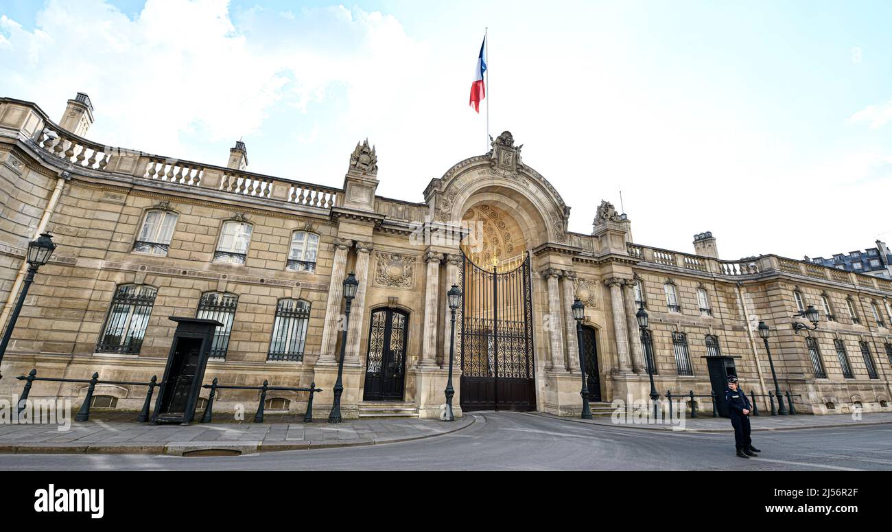 Paris, France on April 20, 2022. Illustration picture shows the entrance to the Presiential Elysee Palace (Palais de l'Elysée), residence of the President of the French Republic in Paris, France on April 20, 2022. French voters head to the polls to vote on April, 24, 2022 for the second round of the presidential election, to elect their new president of the Republic. Stock Photo