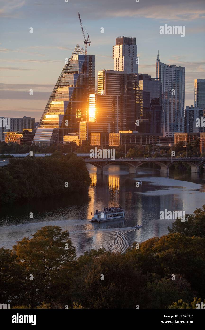 Austin, Texas, USA. 17th Oct, 2021. View of the Austin skyline looking northwest from the 11th floor of an apartment building at the foot of the Rainey Street entertainment district. (Credit Image: © Bob Daemmrich/ZUMA Press Wire Service) Stock Photo