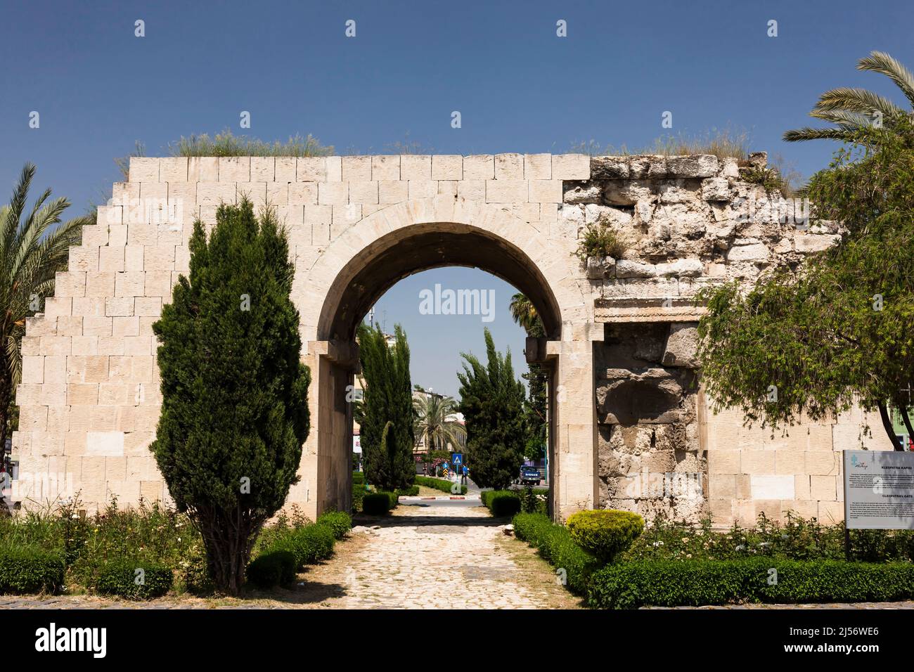 Cleopatra's Gate(Cleopatra Gate), city gate of Tarsus, Tarsus district