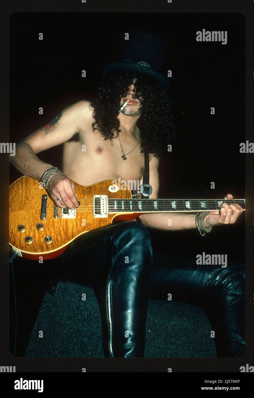 Slash guns n roses hi-res stock photography and images - Alamy