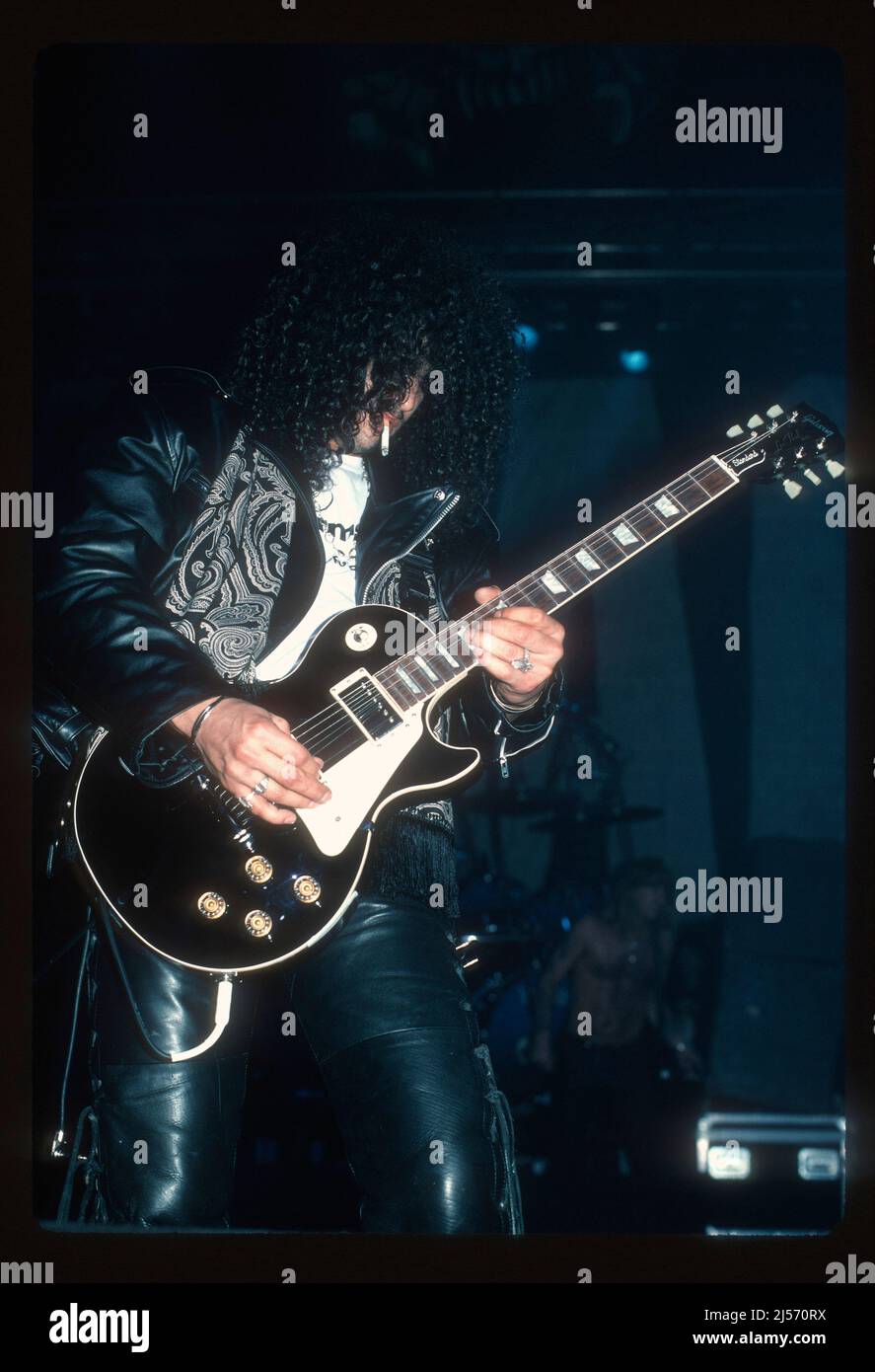 Slash guns n roses hi-res stock photography and images - Alamy