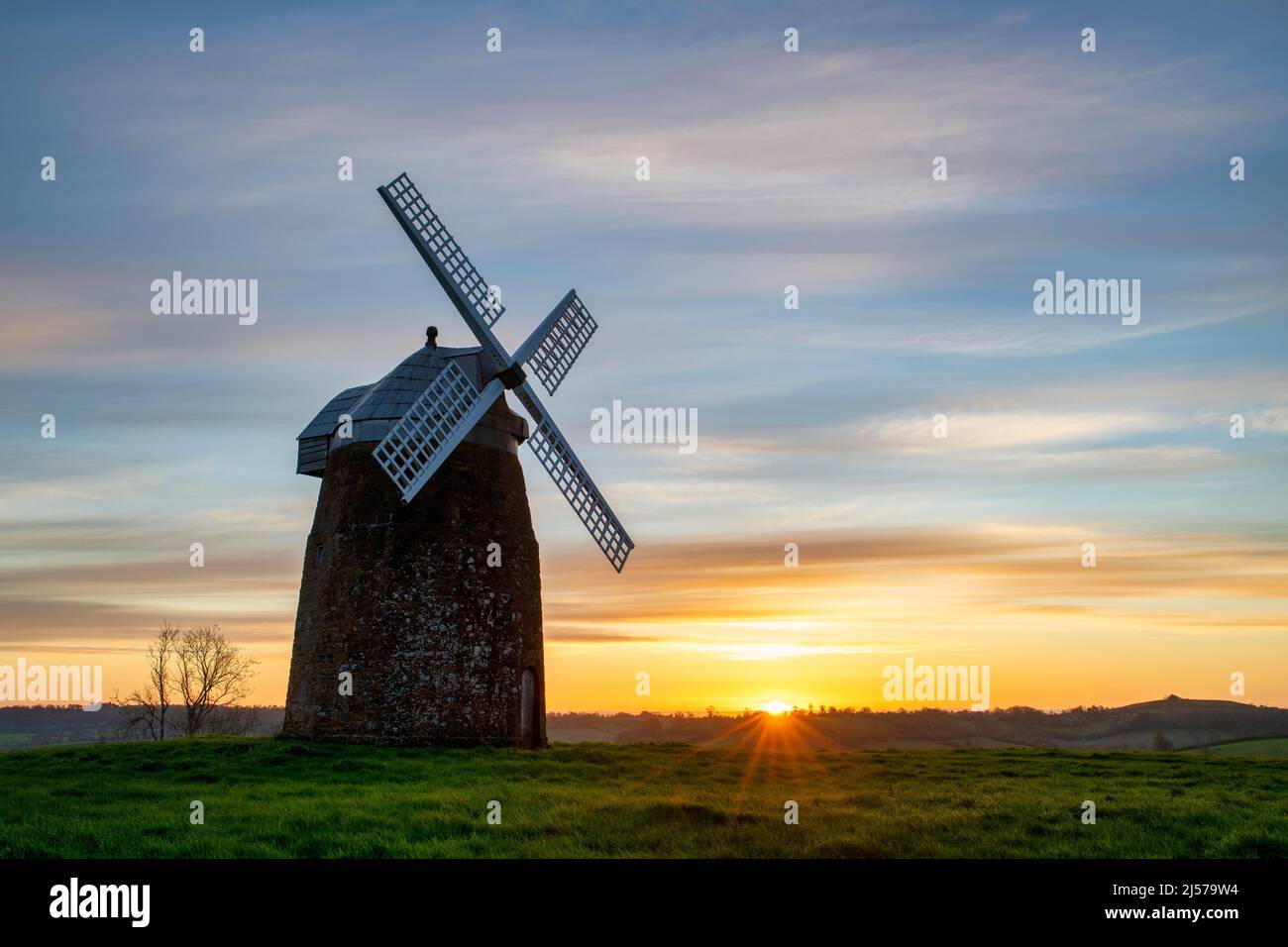 Tysoe windmill on Windmill Hill at sunrise in spring. Upper Tysoe, Warwickshire, England Stock Photo