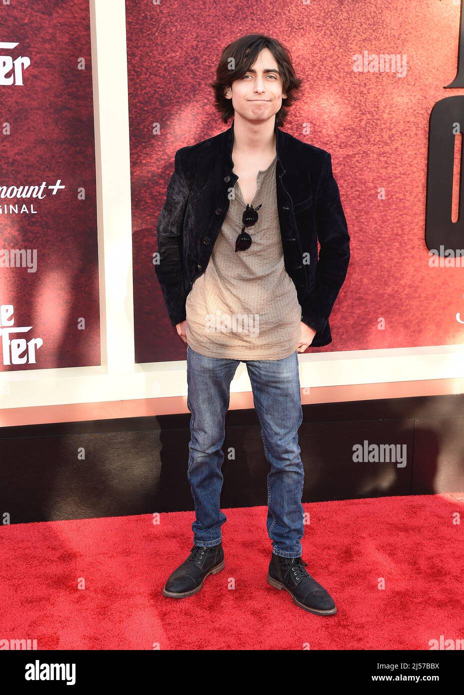 Aidan gallagher hires stock photography and images Alamy