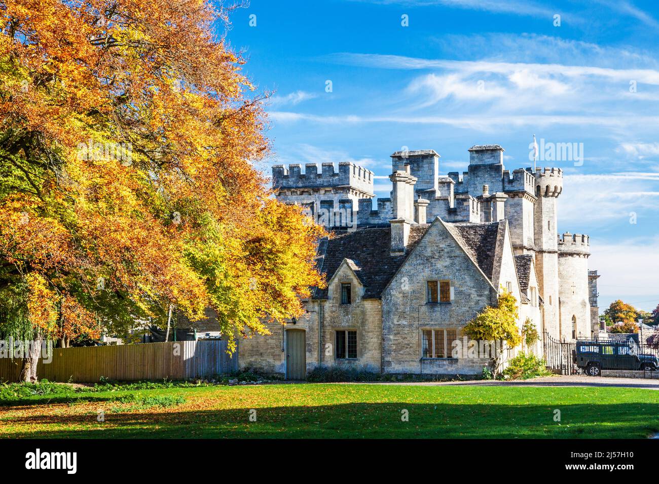 Beautiful autumn colours at Cirencester Park on the Bathhurst Estate in Gloucestershire and part of the Cecily Hill Barracks (Cirencester castle). Stock Photo