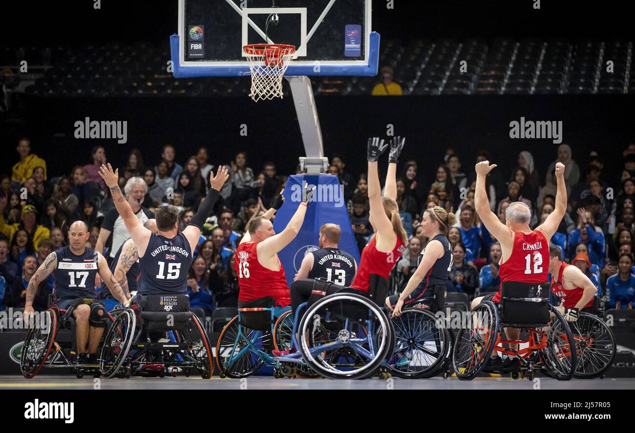 2022-04-21 11:13:13 THE HAGUE - Canada and the United Kingdom in action  during wheelchair basketball on the sixth day of the Invictus Games, an  international sporting event for military personnel and veterans
