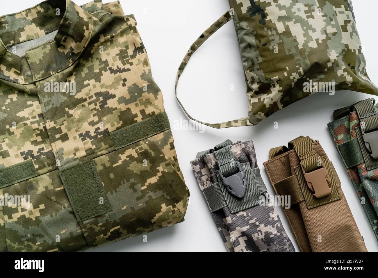 Military uniform bags hi res stock photography and images Alamy