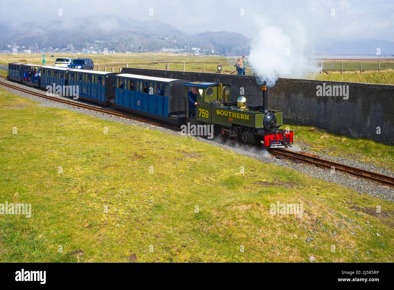 Narrow guage steam locomotive Yeo heeading towards Fairbourne in North Wales Stock Photo