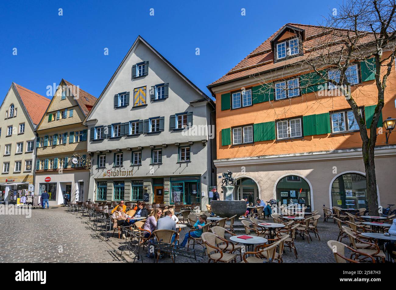 Spitzgibelfassaden, Restaurant Stadtwirt, Marktstrasse, Leutkirch, Allgaeu, Baden-Wuerttemberg, Deutschland Stock Photo