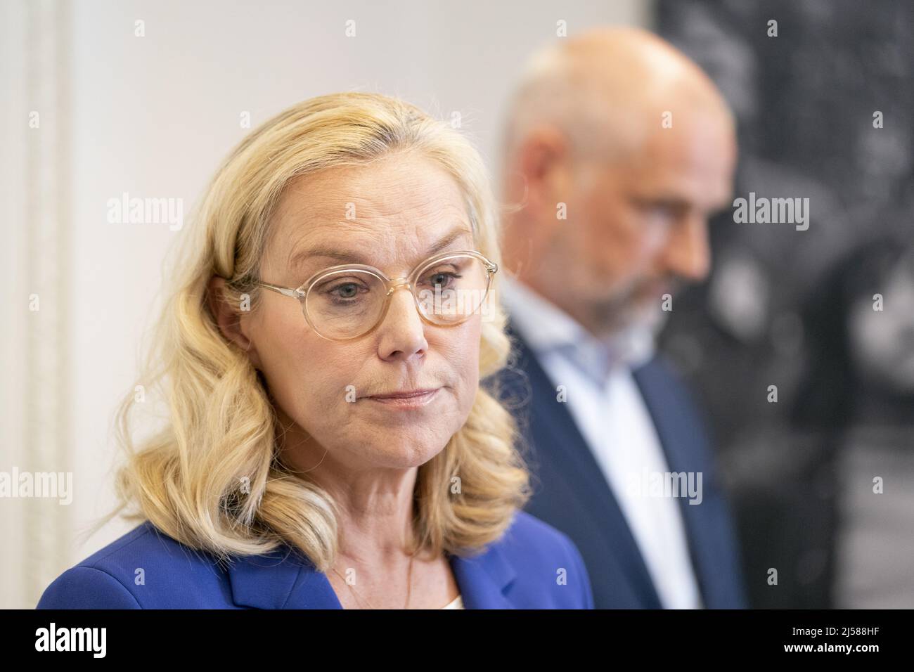 2022-04-21 14:10:48 THE HAGUE - Sigrid Kaag, Minister of Finance, will explain the conclusions about the affair concerning transgressive behavior within the party. ANP BART SIZE netherlands out - belgium out Stock Photo