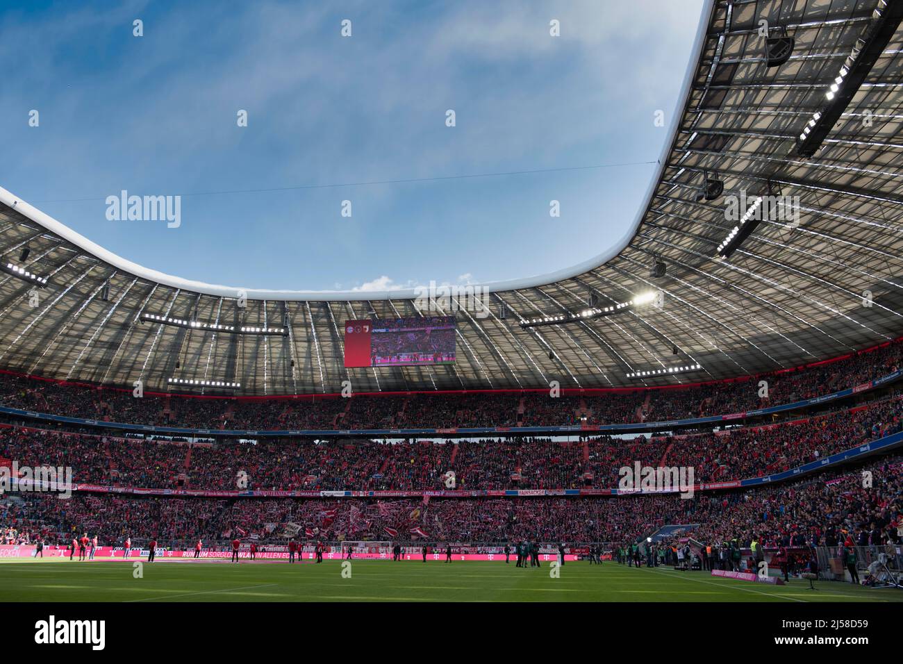 Uebersicht, voll besetztes, ausverkauftes Stadion, Allianz Arena, Muenchen, Bayern, Deutschland Stock Photo